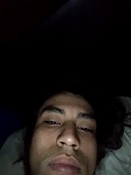 Snapshot of AlexAlejandro13 chatting on February 22, 2026, 7:04 pm AlexAlejandro13 online show from February 22, 2026, 7:04 pm