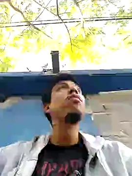 AlexAlejandro13 online show from February 6, 2025, 11:48 pm