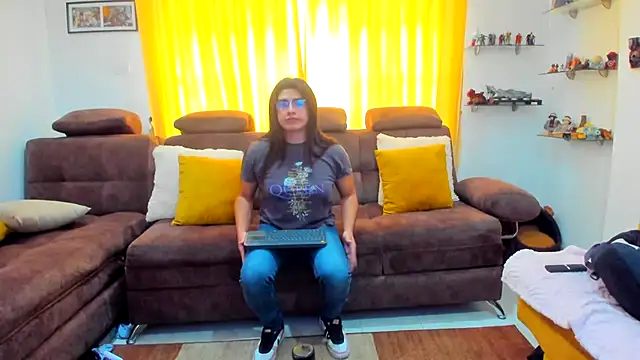 Khalifa Gold online show from September 27, 2025, 3:51 pm