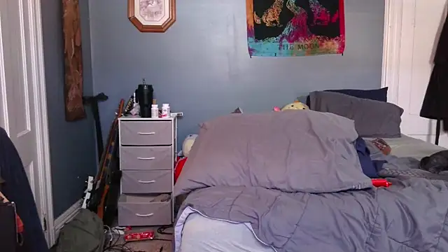 hpluvsplata online show from October 19, 2025, 5:37 pm