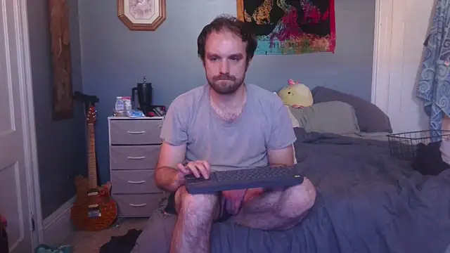 hpluvsplata online show from October 4, 2025, 6:31 pm