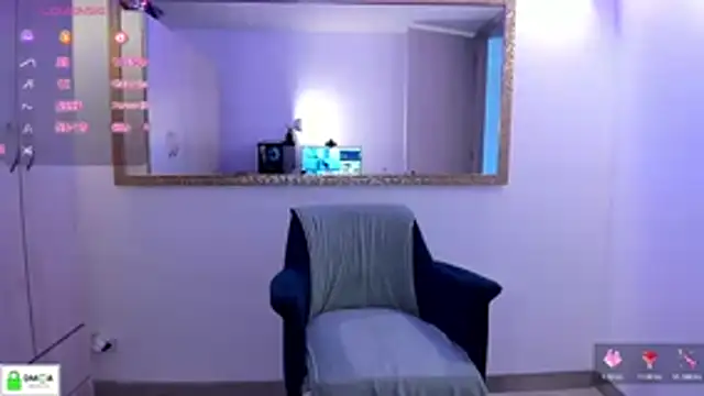 Snapshot of EricaVanderhill chatting on December 18, 2025, 7:50 pm EricaVanderhill online show from December 18, 2025, 7:50 pm