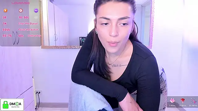 Snapshot of EricaVanderhill chatting on June 20, 2026, 10:59 pm EricaVanderhill online show from June 20, 2026, 10:59 pm