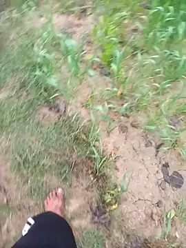 FinableKnee online show from February 18, 2026, 4:43 am