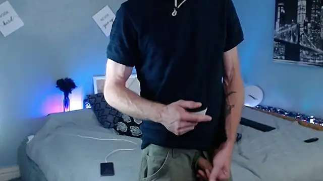 MaxRouger online show from October 5, 2025, 8:16 am