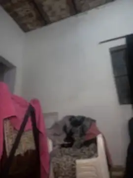 Snapshot of Alicbranca chatting on November 9, 2025, 4:05 am Alicbranca online show from November 9, 2025, 4:05 am