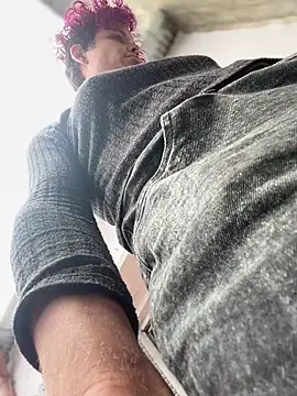 Snapshot of Alicbranca chatting on October 30, 2025, 3:53 pm Alicbranca online show from October 30, 2025, 3:53 pm