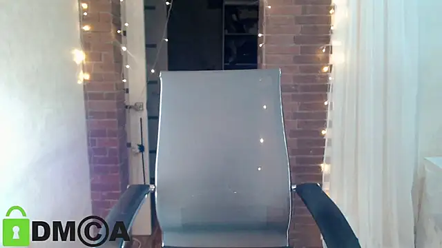 Snapshot of ms_kelarini chatting on February 3, 2026, 5:40 pm ms kelarini online show from February 3, 2026, 5:40 pm