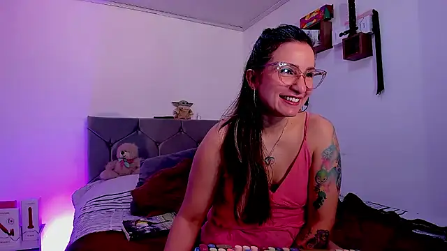 Snapshot of vanessabrown_ chatting on January 14, 2026, 5:16 pm vanessabrown online show from January 14, 2026, 5:16 pm