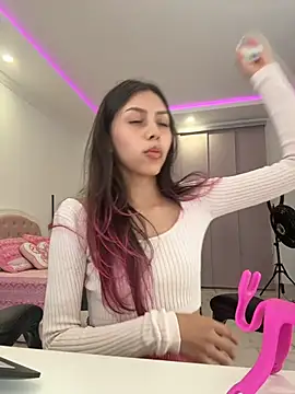 Sensualtease online show from February 2, 2026, 11:15 pm