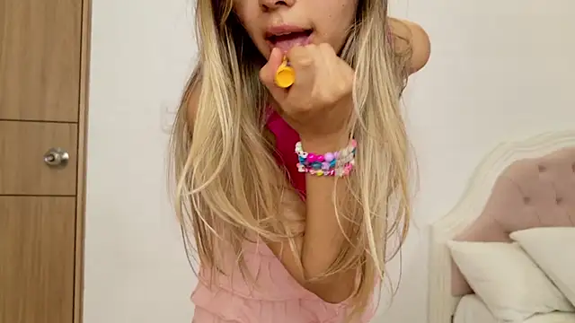 Sensualtease online show from January 16, 2025, 3:02 am