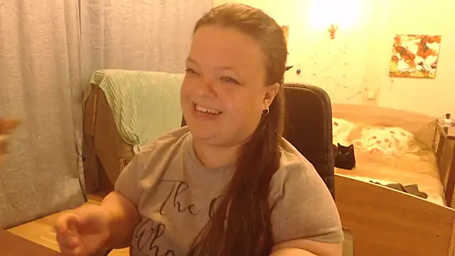 Janiffer MiMi online show from March 7, 2025, 4:55 pm