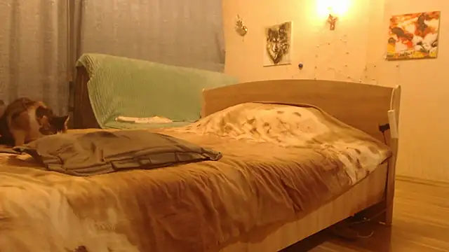 Janiffer MiMi online show from March 11, 2025, 9:04 pm