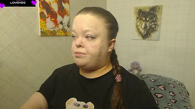 Janiffer MiMi online show from September 27, 2025, 4:57 pm