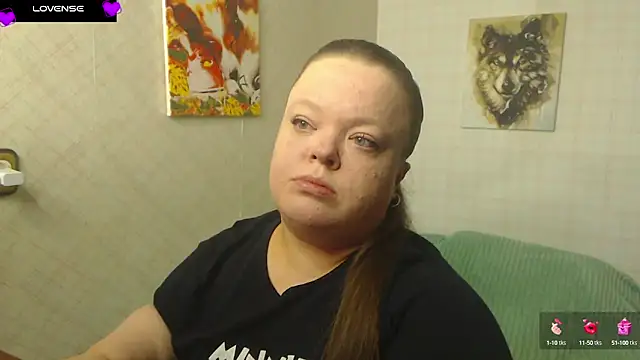 Janiffer MiMi online show from September 18, 2025, 1:03 pm