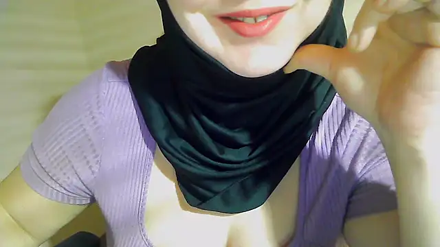 PinkPudding online show from December 2, 2024, 2:36 pm