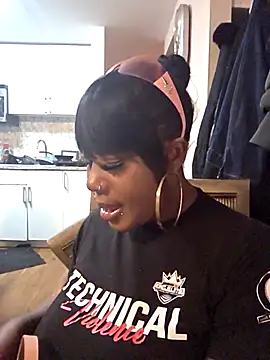 Snapshot of Cherishcherrysha chatting on October 28, 2025, 12:22 am Cherishcherrysha online show from October 28, 2025, 12:22 am