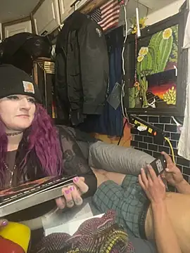 1-800-FUCKYOU online show from February 6, 2025, 11:42 am