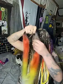 1-800-FUCKYOU online show from October 8, 2025, 5:20 am