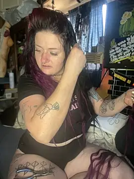 1-800-FUCKYOU online show from January 4, 2025, 8:16 pm