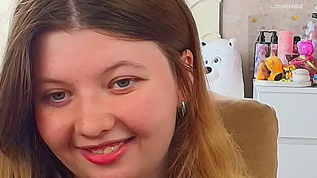 Snapshot of Vivian_cutie chatting on September 28, 2025, 12:34 pm Vivian cutie online show from September 28, 2025, 12:34 pm