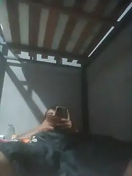 Snapshot of Alexand72696822 chatting on October 18, 2025, 1:24 pm Alexand72696822 online show from October 18, 2025, 1:24 pm