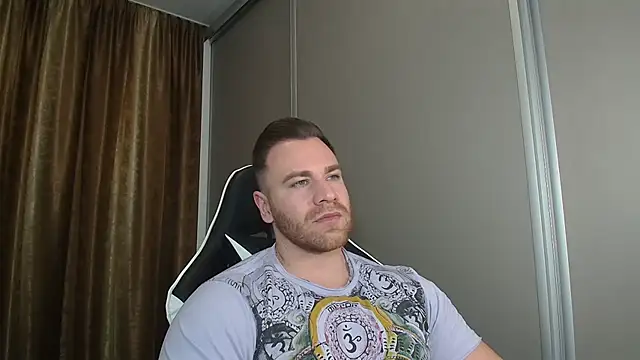 Thori92 online show from December 20, 2025, 4:10 pm