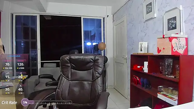 Snapshot of IreneAndGeorge chatting on March 13, 2025, 2:49 am IreneAndGeorge online show from March 13, 2025, 2:49 am