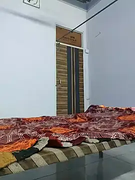 Lovingsol online show from October 14, 2025, 3:12 pm