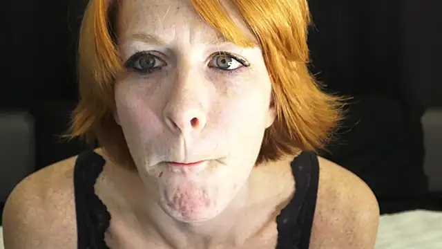 Snapshot of Mymiesexy chatting on January 4, 2025, 9:52 pm Mymiesexy online show from January 4, 2025, 9:52 pm