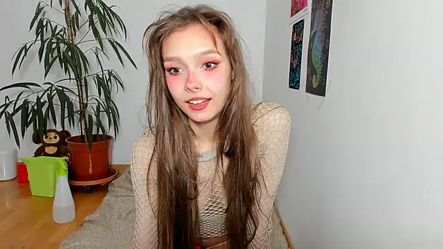 Michelle Melnss online show from February 16, 2025, 5:48 am