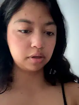 Peach Girll online show from June 1, 2026, 6:40 pm