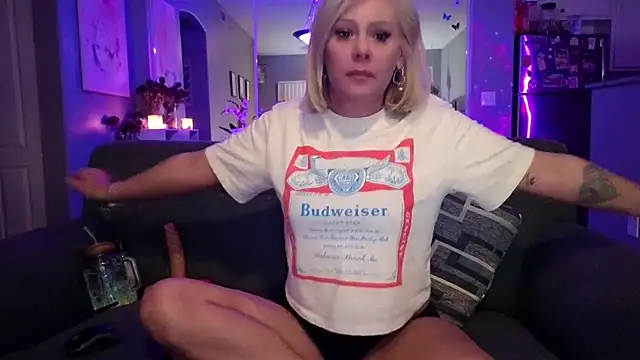 Lexi Shocker online show from February 6, 2026, 6:42 am