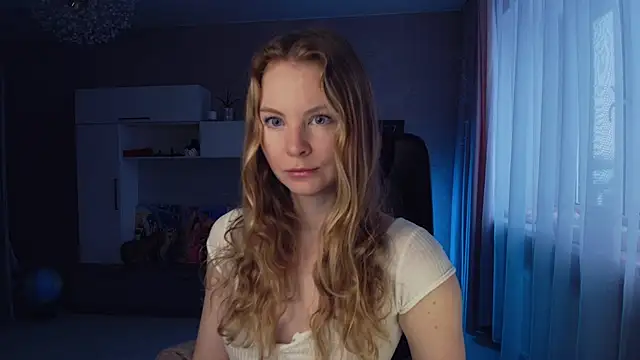 Cuddle Cat online show from January 11, 2026, 6:20 am