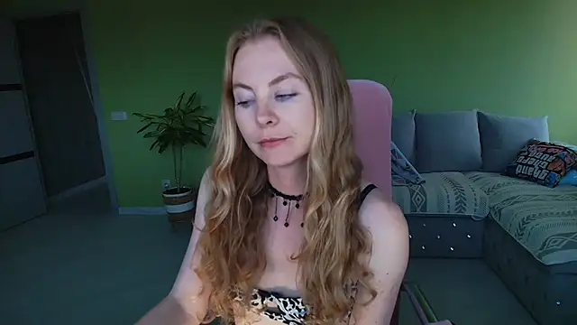 Cuddle Cat online show from July 1, 2026, 1:55 pm