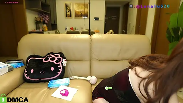 Snapshot of Luna520 chatting on December 18, 2025, 12:31 pm Luna520 online show from December 18, 2025, 12:31 pm