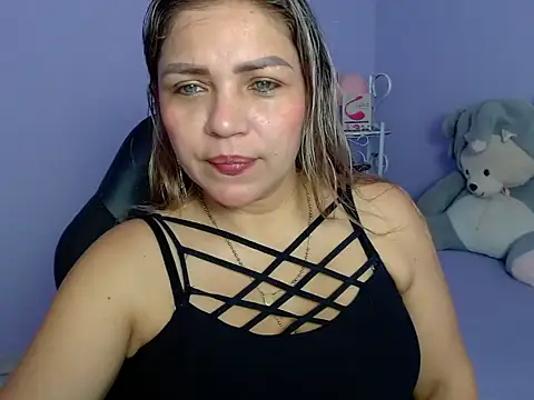 cum bigass online show from March 13, 2025, 12:13 pm