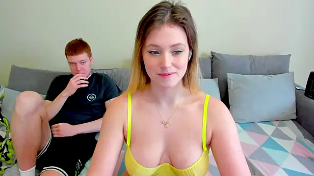 Snapshot of GarryHill chatting on April 11, 2026, 5:26 am GarryHill online show from April 11, 2026, 5:26 am