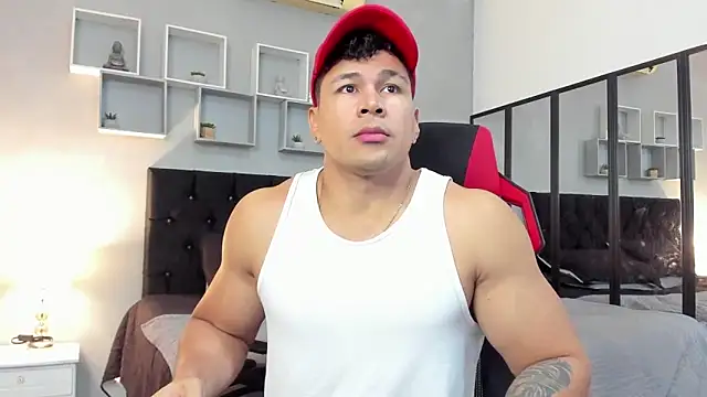 Snapshot of tyler_hank01 chatting on December 17, 2025, 8:47 pm tyler hank01 online show from December 17, 2025, 8:47 pm