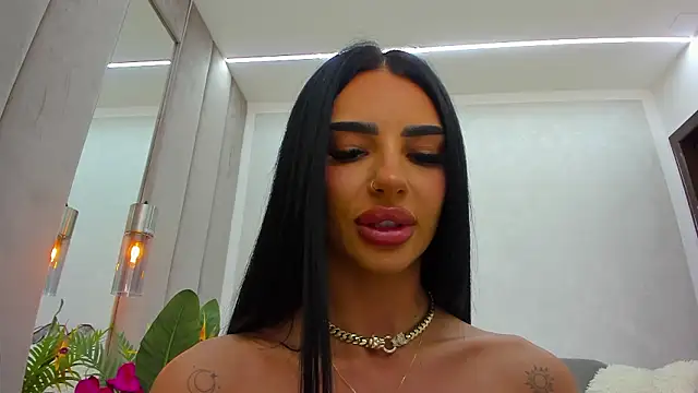 Britney Charm  online show from March 14, 2026, 7:47 am