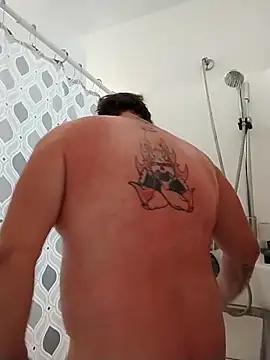 JGRisk online show from November 11, 2025, 3:18 pm