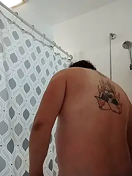 JGRisk online show from November 7, 2025, 4:11 pm