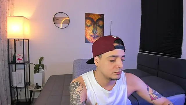 Snapshot of alejandro_calderon1 chatting on July 9, 2026, 4:13 am alejandro calderon1 online show from July 9, 2026, 4:13 am