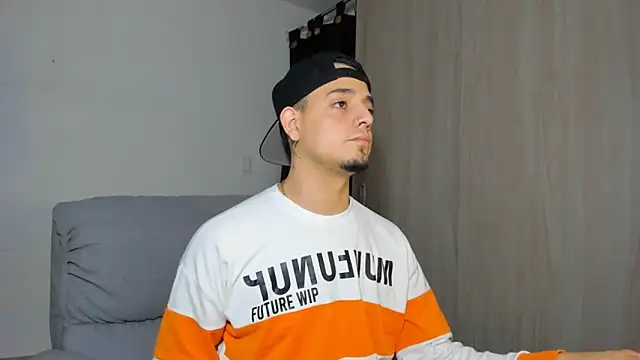 alejandro calderon1 online show from March 11, 2025, 5:46 am