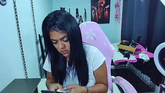 Hannah-grace online show from February 27, 2025, 10:11 am