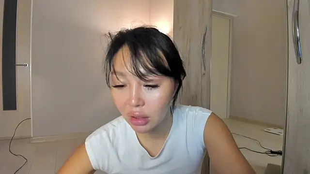 Snapshot of keiko_hot chatting on April 24, 2026, 2:35 am keiko hot online show from April 24, 2026, 2:35 am