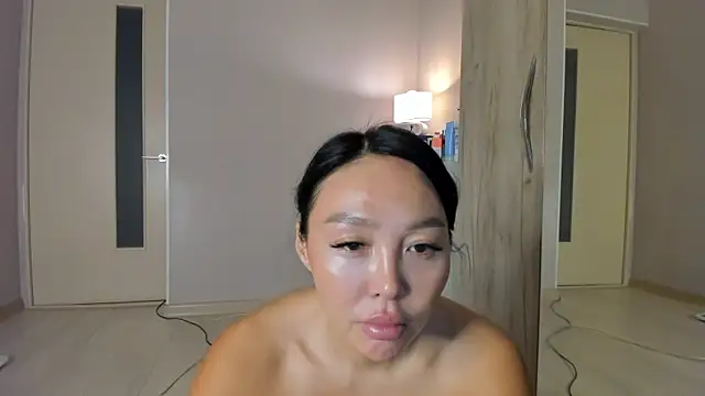 Snapshot of keiko_hot chatting on May 13, 2026, 3:24 am keiko hot online show from May 13, 2026, 3:24 am