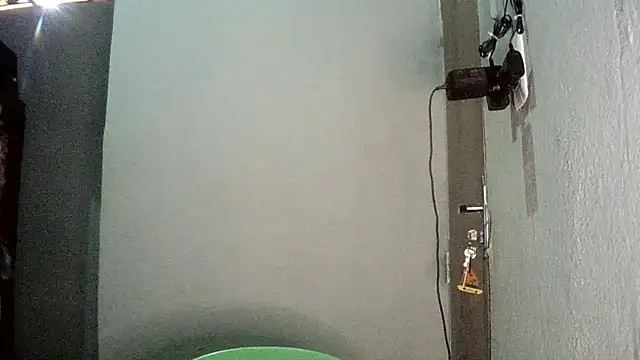 Snapshot of AlexiaDuucan chatting on October 24, 2025, 11:42 am AlexiaDuucan online show from October 24, 2025, 11:42 am