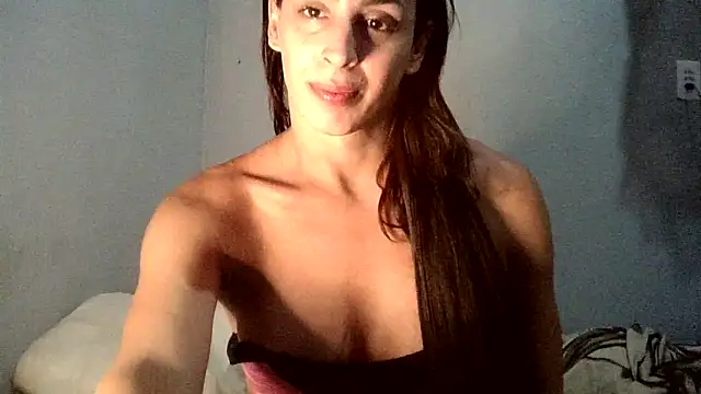 Snapshot of AlexiaDuucan chatting on November 11, 2025, 12:00 pm AlexiaDuucan online show from November 11, 2025, 12:00 pm