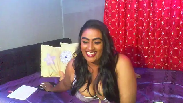 Snapshot of EROTICNAWTY2 chatting on October 30, 2025, 12:09 am EROTICNAWTY2 online show from October 30, 2025, 12:09 am